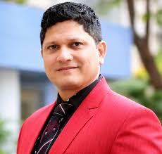 Dr Ashish Palande